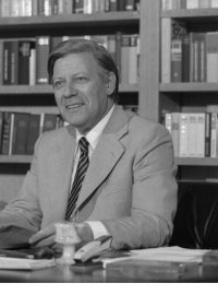 Bývalý německý kancléř Helmut Schmidt v roce 1976