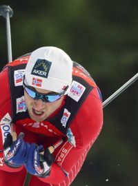 Norský reprezentant Petter Northug na trati prologu Tour de Ski v Oberhofu