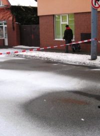 Propad vozovky v Brne-Slatine v ulici Tuřanka