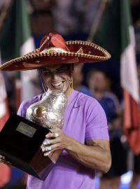 Rafael Nadal získal na turnaji v Acapulku titul, ve finále porazil krajana Davida Ferrera