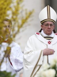 Papež František sloužil velikonoční mši