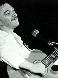 zpěvák Karel Kryl