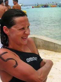 Silvie Rybářová krátce po doplavání závodu SP v Cozumelu