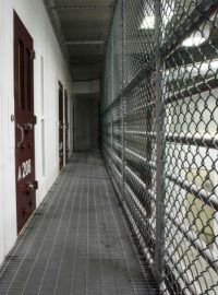 Lékaři mají v Guantánamu pomoci řešit krizi vyvolanou hromadnou hladovkou vězňů