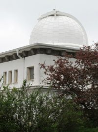 Hlavní pozorovací kopule astronomické observatoře