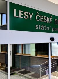 Budova generálního ředitelství státního podniku Lesy České republiky v Hradci Králové