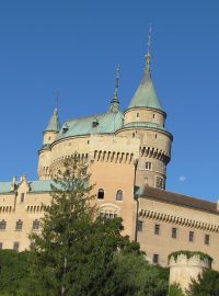 Bojnický zámek, který před 2. světovou válkou koupila firma Baťa i s celým panstvím, byl po válce znárodněný