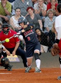 ME softballistek v Praze - Sabina Borecká na pálce