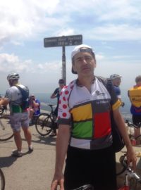 &#039;Never more!&#039; pronesl Jan Šmíd poté, co vyjel na vrchol Mont Ventoux