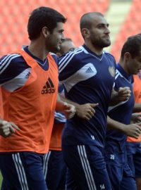 Hráči arménské fotbalové reprezentace při tréninku v Praze