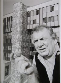 Miroslav Houra a jeho mozaika v Ústí nad Labem