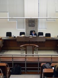 Bez účasti obžalovaných začal v Liberci soud s 23 městskými zastupiteli