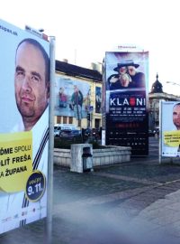 Slováci vybírají nové šéfy krajů, župany