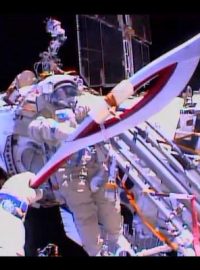 Olympijská štafeta opustila prostory vesmírné stanice ISS