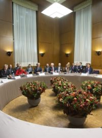 Zástupci šesti světových velmocí a Íránu se v Ženevě dohodli na íránském jaderném programu