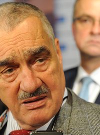 3. celostátní sněm TOP 09, Karel Schwarzenberg (vlevo) a Miroslav Kalousek