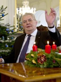 Prezident Miloš Zeman pronesl na zámku v Lánech své vánoční poselství