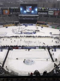 Poprvé v historii se bude hrát zápas NHL na stadionu nejslavnějšího basebalového týmu světa New York Yankees