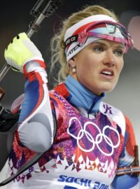 Biatlonistka Gabriela Soukalová vybojovala v olympijském závodě s hromadným startem stříbrnou medaili
