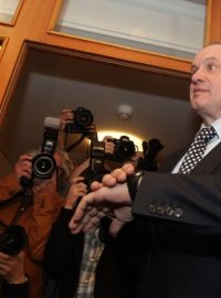 Prezidentské volby na Slovensku vyhrál podnikatel a filantrop Andrej Kiska