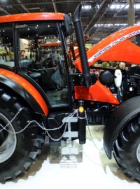 Brněnský Zetor představil na veletrhu Techagro v Brně nový traktor Forterra HD (na snímku). Vyrábět ho začne v polovině roku