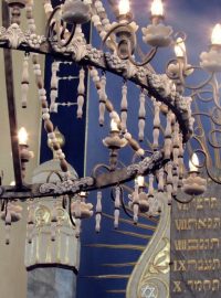 Opravený oltář synagogy v Nové Cerekvi na Pelhřimovsku