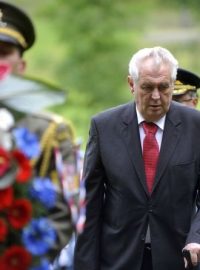 Prezident Miloš Zeman na pietním aktu na místě bývalé osady Ležáky na Chrudimsku k 72. výročí jejího vyhlazení nacisty