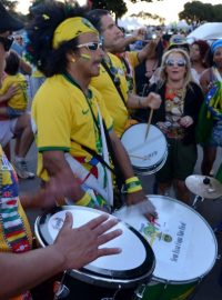V rytmu samby zazněla i brazilská národní hymna