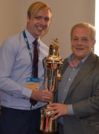 Díky studiu se Jakub Mihule setkal i s výkonným ředitelem Professional Footballers&#039; Association Gordonem Taylorem