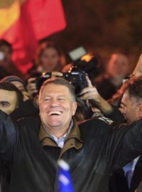 Rumunským prezidentem se překvapivě stane Klaus Iohannis
