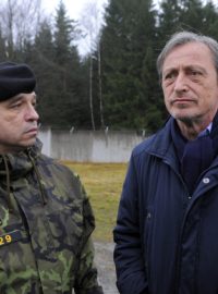 Ministr obrany Martin Stropnický navštívil znovuotevřený muniční sklad v Květné na Svitavsku