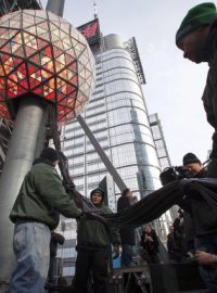 Tradiční silvestrovské rituály na Times Square se musejí každoročně předem vyzkoušet