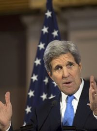 John Kerry při své návštěvě Kyjeva bude nejspíš projednávat finanční a vojenskou pomoc Spojených států