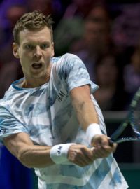 Český tenista Tomáš Berdych postoupil na turnaji v Rotterdamu do finále