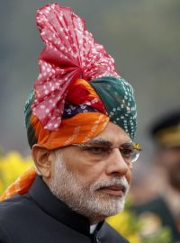Indický předseda vlády při průvodu v Novém Dillí