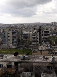 V syrském městě Aleppo jsou budovy značně poškozené