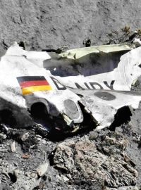 Část trosek letadla společnosti Germanwings, které se zřítilo ve francouzských Alpách