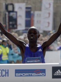 Daniel Kinyua Wanjiru zvítězil v sedmnáctém ročníku pražského půlmaratonu