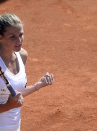 Nejvýše nasazená hráčka turnaje Karolína Plíšková postoupila do čtvrtfinále