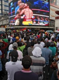 Filipíny fandily Mannymu Pacquiaovi, všude