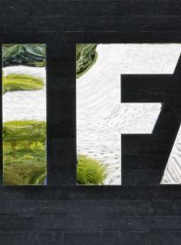 Kvůli korupci byli zatčeni vrcholní představitelé FIFA