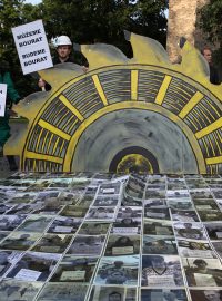 Protest proti prolomení těžebních limitů