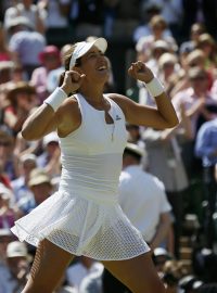 Garbine Muguruzaová si užívá potlesk náležící wimbledonské finalistce