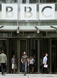BBC čelí kritice konzervativců