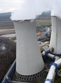 Chladící věže Chvaletické elektrárny
