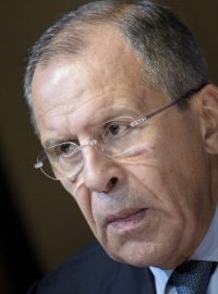 Ruský ministr zahraničí Sergej Lavrov na tiskové konferenci ve Vídni