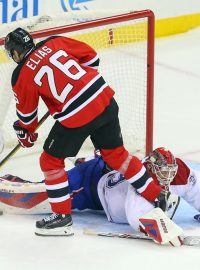 Patrik Eliáš v dresu New Jersey Devils v nočním utkání proti Montrealu