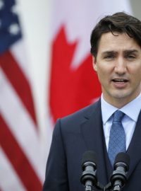 Nový kanadský premiér Justin Trudeau je na své první návštěvě Spojených států od zvolení do funkce.