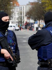 Belgická policie provedla v sobotu rozsáhlou razii v bruselské čtvrti Etterbeek