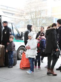 Policie převezla 16 křesťanských uprchlíků z Iráku na služebnu v centru Ústí nad Labem